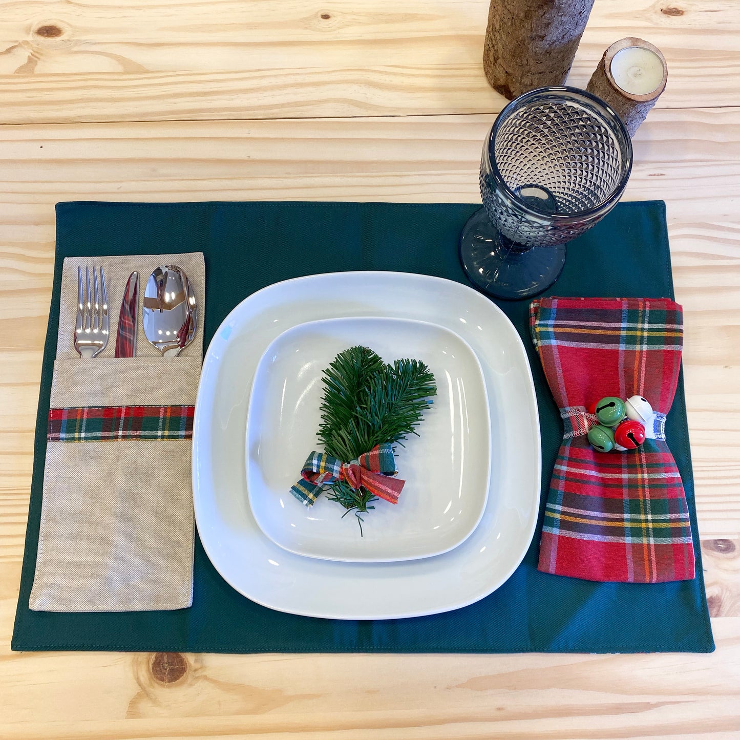 Individual de mesa reversível pack com 2und. tartan vermelho