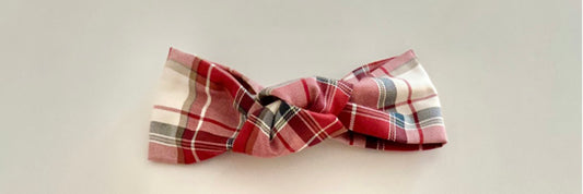 Fita de nó tartan vermelho