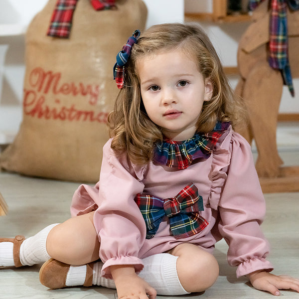 Fofo bebé menina rosa e tartan azul